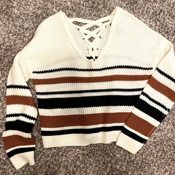 Windsor Sassy Striped Lattice Back Knit Sweater Size Small - Picture 6 of 10